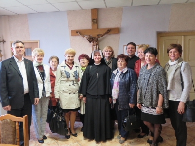Dekanatátne stretnutie kňazov a Sestričky Božieho milosrdenstva v SO_23